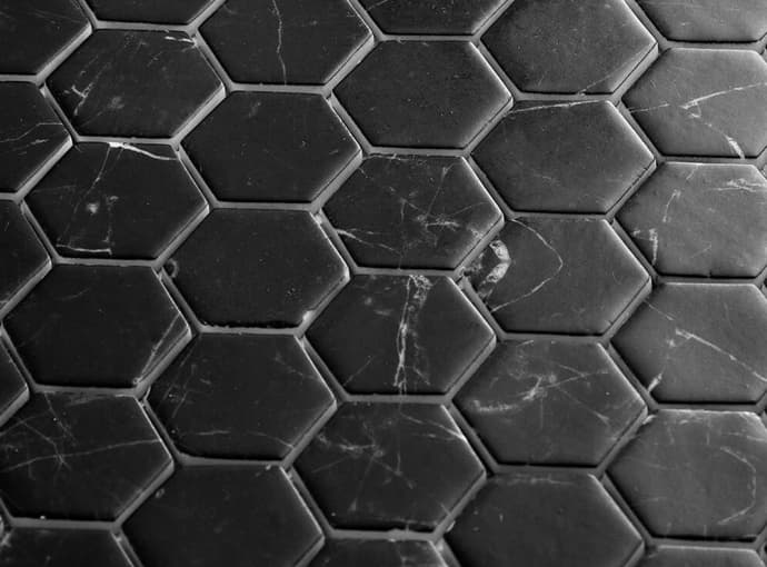 Hex Marquina мозаика стеклянная на сетке чип 35x35 Supreme 317х307/4 Vidrepur