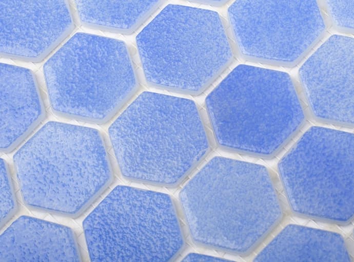 110 мозаика стеклянная на сетке чип 35x35 Hexagon 317х307/4 Vidrepur